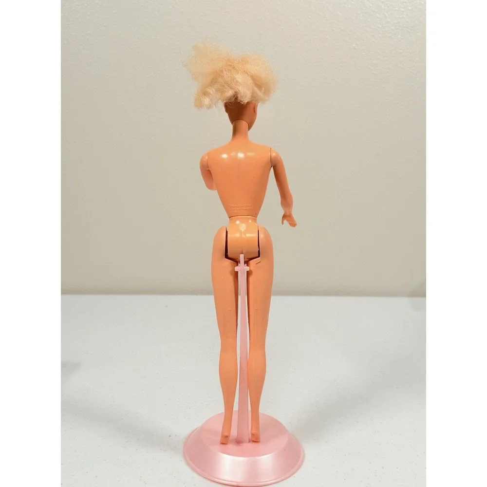 Vintage 1975 Ballerina Barbie Doll #9093 NUDE with bendable legs READ